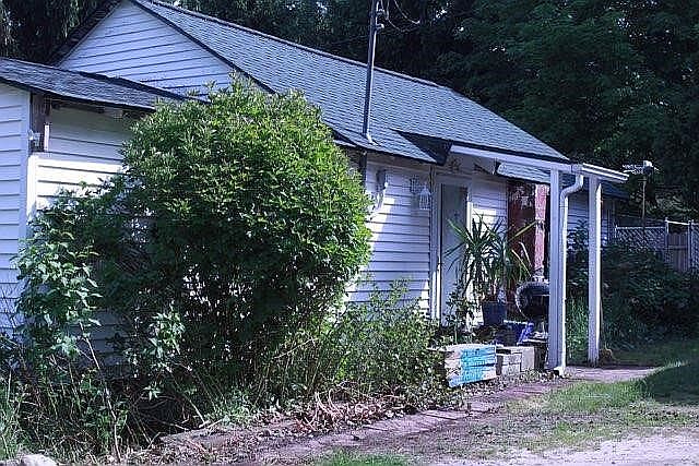 1st image of 6250 Winding Ln