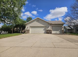 507 Wild Indigo Cir, Wilton, IA 52778