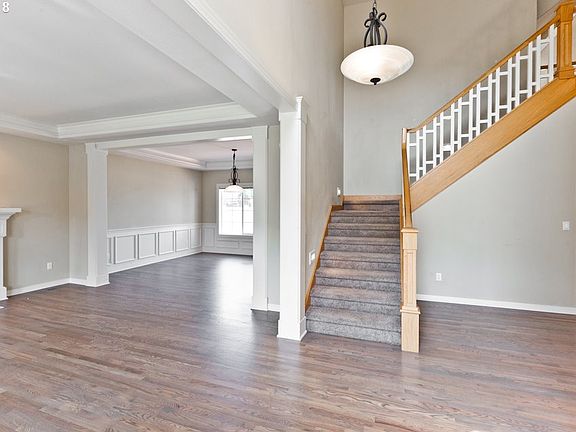 3rd image of 13867 SW Hillshire Dr