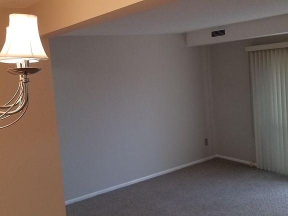 5th image of 27359 Westown Blvd APT 1209