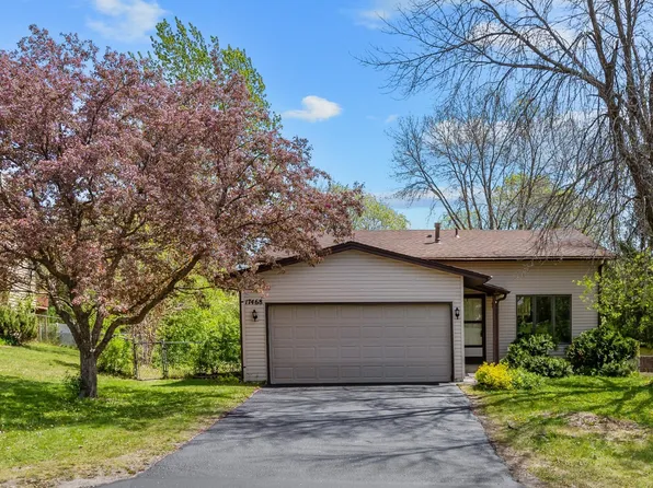17468 Rustic Hills Dr, Eden Prairie, MN 55346