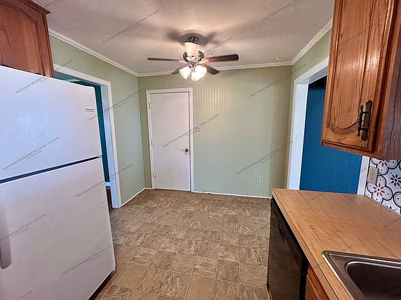 5th image of 4205 S 17th St