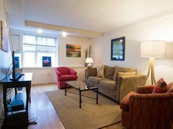 28 Piedmont St #28, Boston, MA 02116