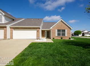 1448 Hamilton Dr, Greenwood, IN