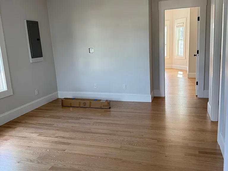 6 Alston St #2 — Photo 7