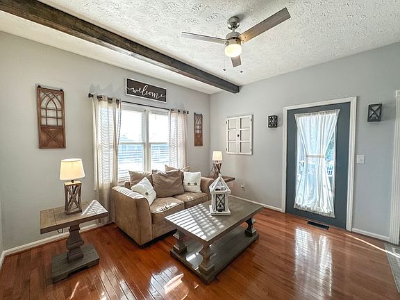 2nd image of 1308 W Miller St