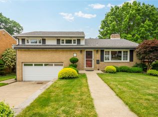 4345 E Barlind Dr, Pittsburgh, PA 15227