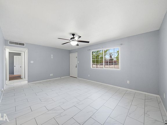 4th image of 2049 S 11th Ave