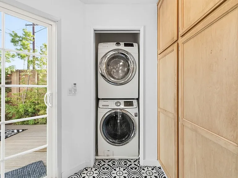 Laundry Room Cabinet