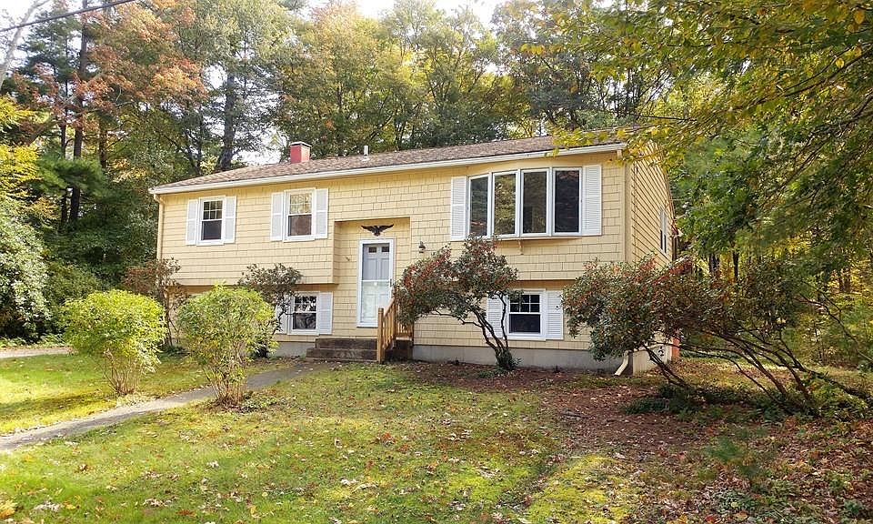 1st image of 13 Bayberry Ln