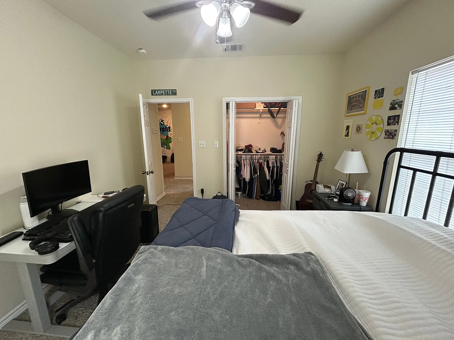 825 Avenue B - 1 — Photo 4