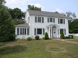 826 Ruddiman Dr, Muskegon, MI 49445