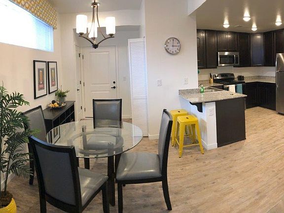 2nd image of 1400 Avenue Of The Oaks Unit 1011