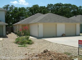 2810 James Rd, Granbury, TX 76049