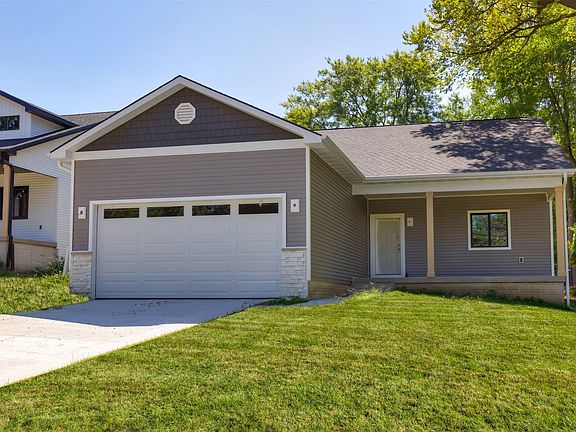 2nd image of 1417 SE Pioneer Rd