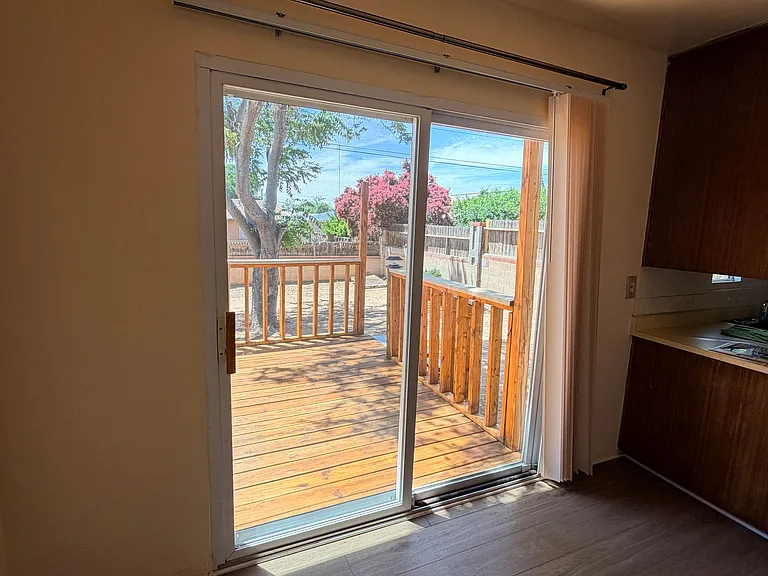 3007 Truman St NE — Photo 9