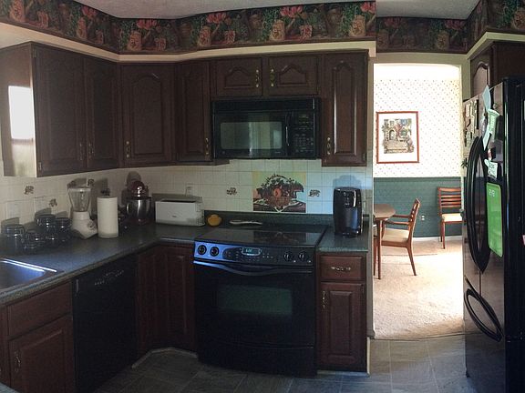 Kitchen with Cherry Cabinets