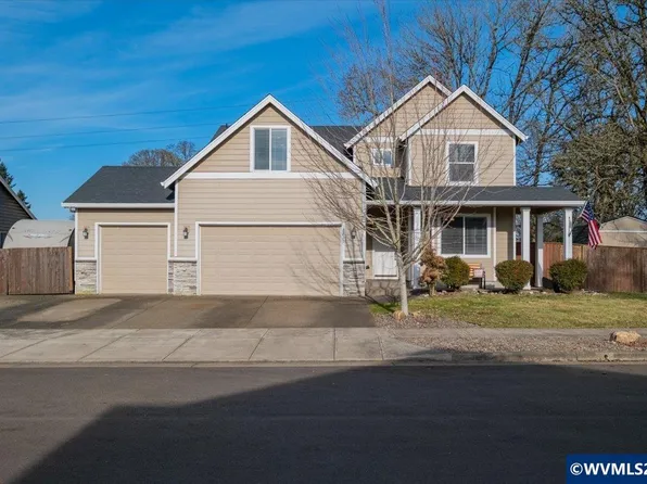 2825 NE Sonora Dr, Albany, OR 97321