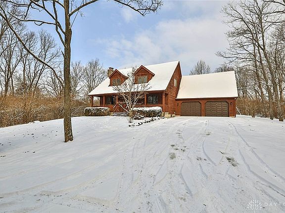 2nd image of 2166 Eunice Dr