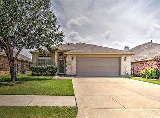 9132 Rushing River Dr, Fort Worth, TX 76118