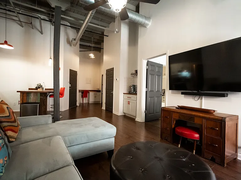 269 N Hull St #202 — Photo 13