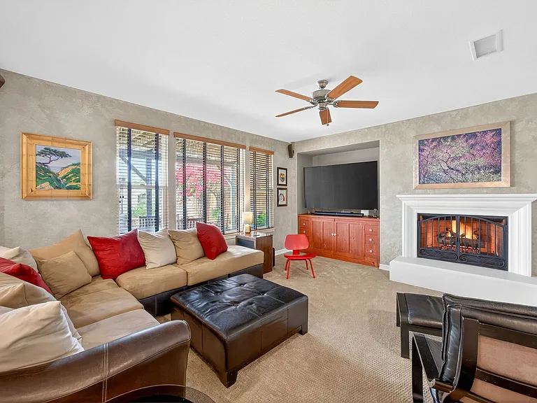 13720 Rosecroft Way — Photo 12