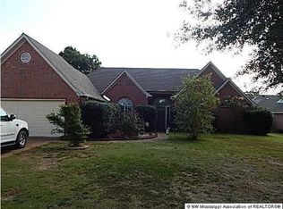 6718 Oak Forest Dr, Olive Branch, MS 38654