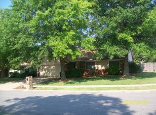 3115 S Narcissus Pl, Broken Arrow, OK 74012
