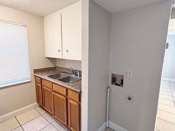 3rd image of 1321 Volusia St APT A