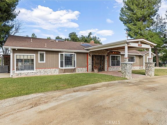 3rd image of 28316 Oak Spring Canyon Rd