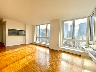 Rented by Addison Property Group