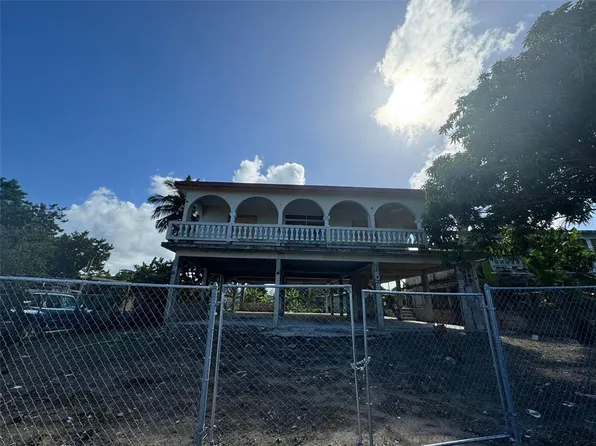 275 Calle Los Angeles, Loiza, PR 00772