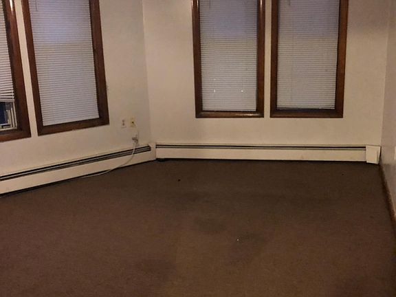 2nd image of 785 Winthrop Ave APT 2