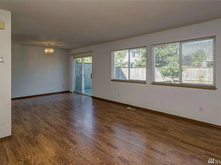 2836 Undine St — Photo 4