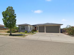 650 Mill Valley Pkwy, Redding, CA 96003