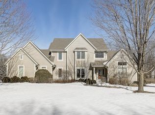 4550 S Mary Ln, New Berlin, WI 53151