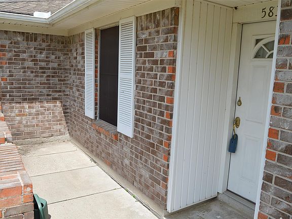 3rd image of 5830 Shurmard Dr