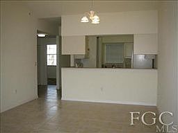 2nd image of 950 Hancock Creek South Blvd #422
