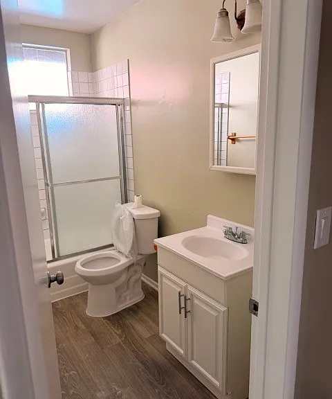 17620 Burbank Blvd #9 — Photo 13