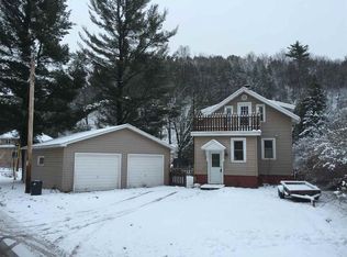 585 Jasper St, Ishpeming, MI 49849