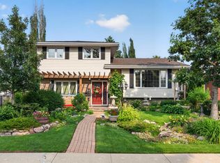 3619 113a St NW, Edmonton, AB T6J1L3