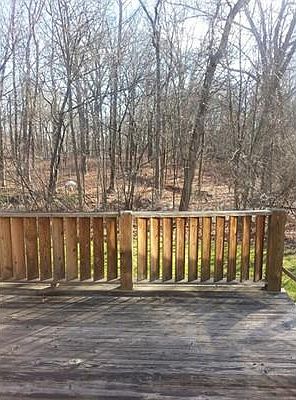 There is a new deck here!