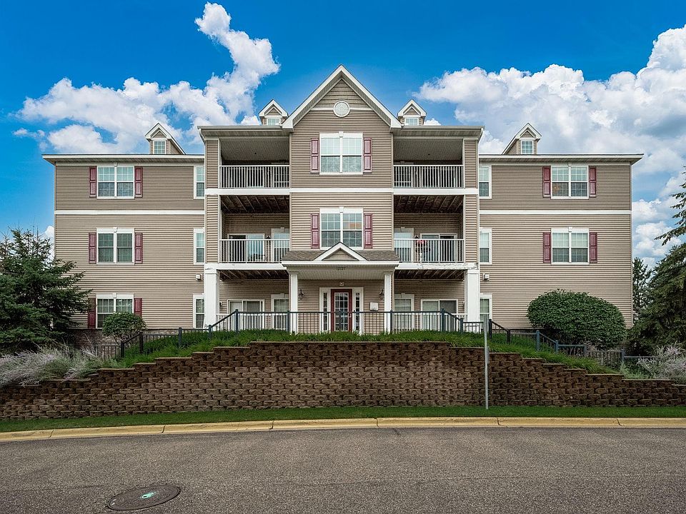 1st image of 12727 College View Dr #203