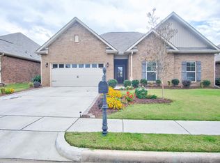 16802 Gardenview Ln, Athens, AL 35613