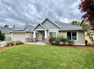 3723 10th St, Hubbard, OR 97032