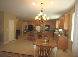 770 Orestimba Peak Dr, Newman, CA