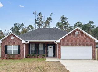 1412 Viola St, Mandeville, LA 70448