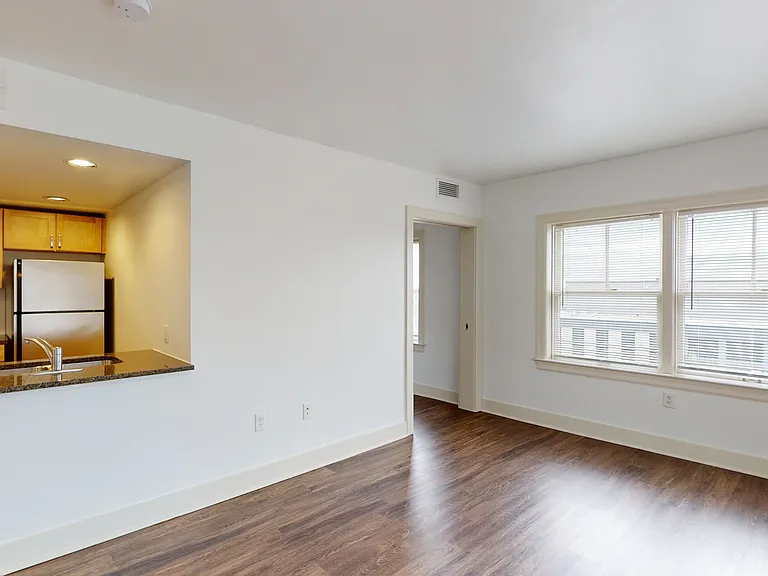 Dining/Living room