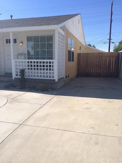 2nd image of 407 N Vernon Ave