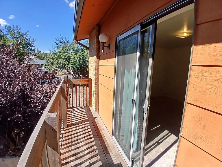 1734 Azalea Dr — Photo 10